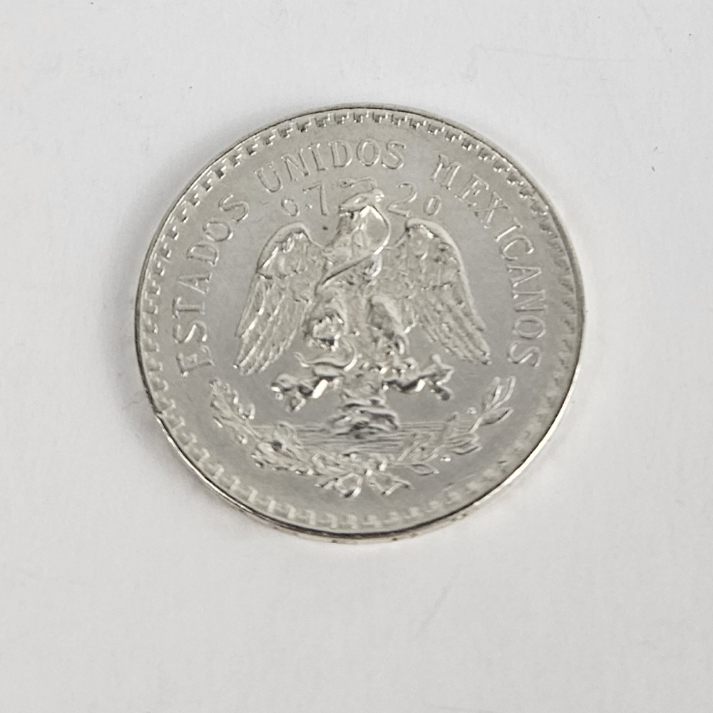 Collectible 1933 Antique 1 Mexican Peso | Rare Silver Currency Century Foreign - Picture 1 of 5
